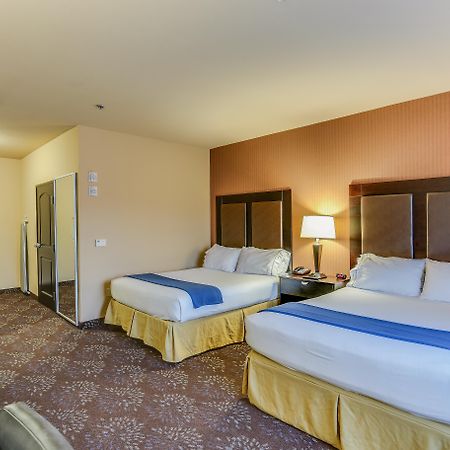 Holiday Inn Express Hotel & Suites Huntsville By Ihg Dış mekan fotoğraf