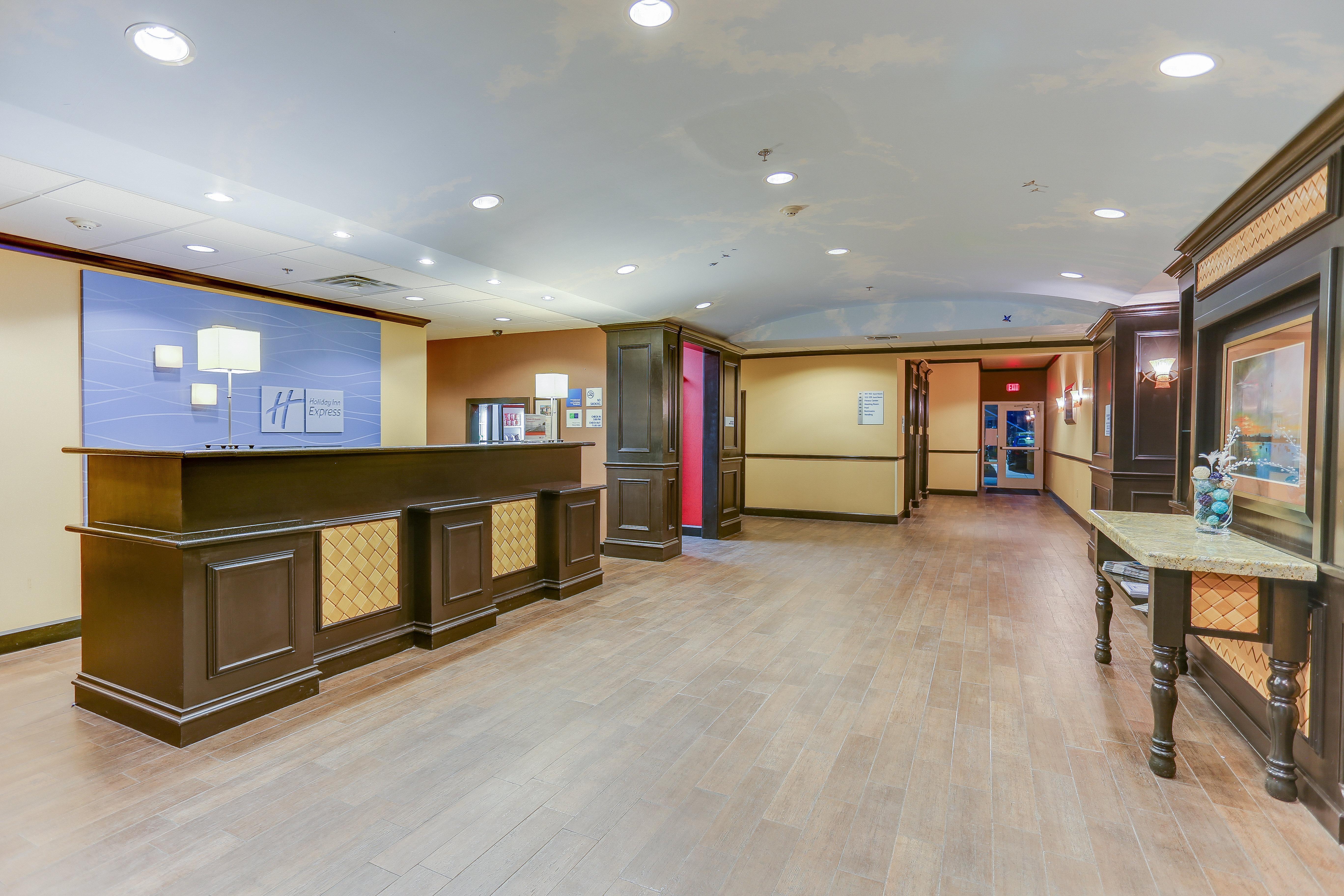Holiday Inn Express Hotel & Suites Huntsville By Ihg Dış mekan fotoğraf