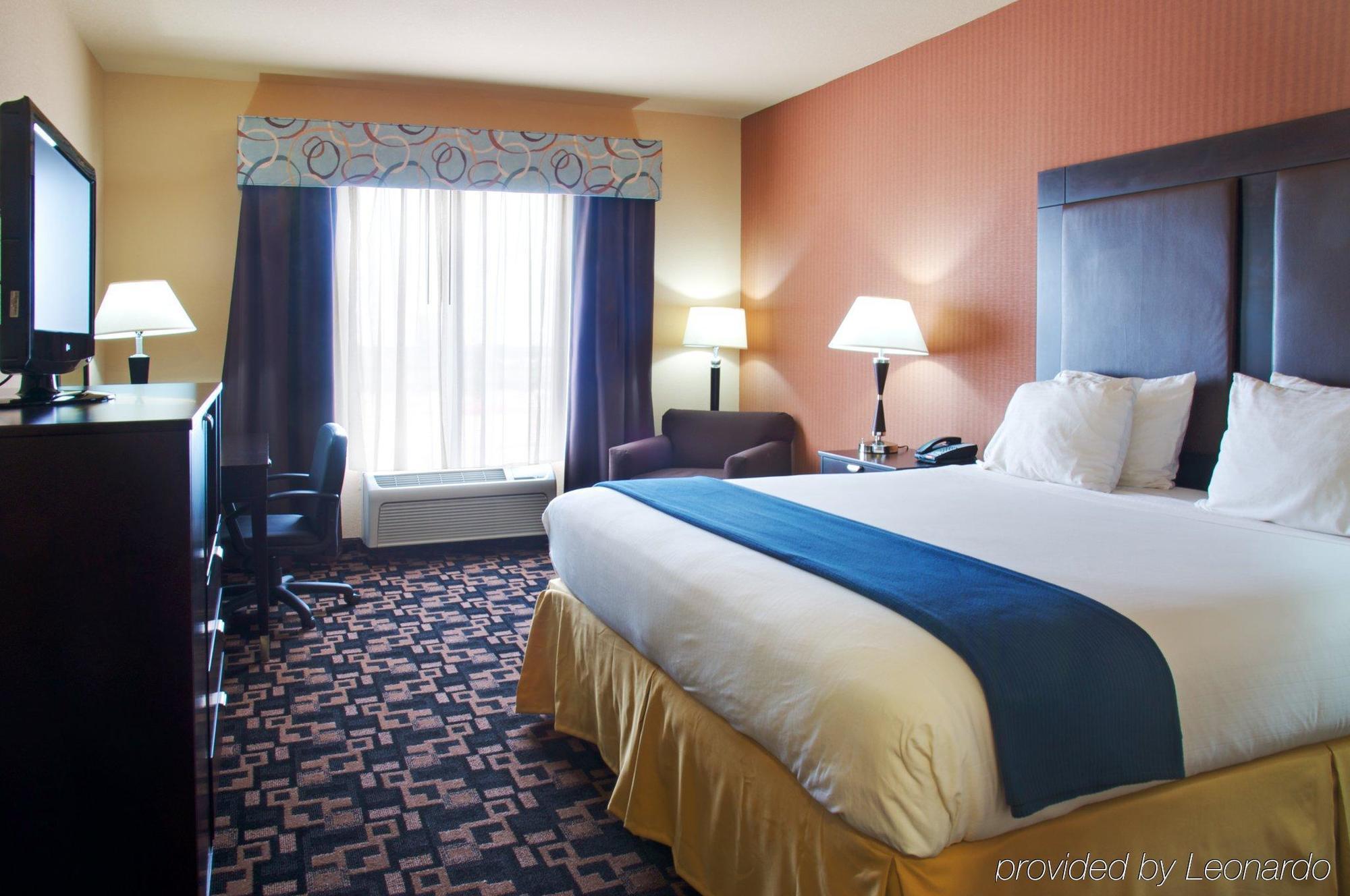 Holiday Inn Express Hotel & Suites Huntsville By Ihg Dış mekan fotoğraf